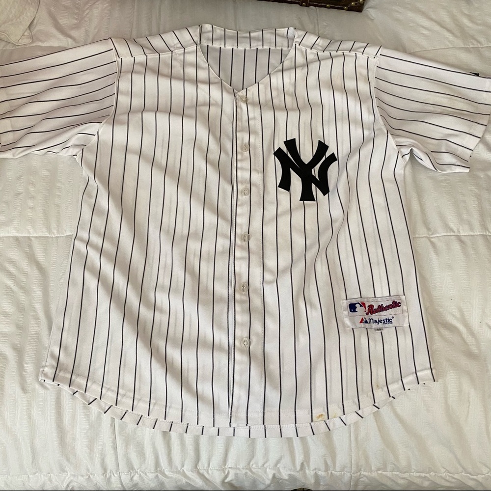 Yankees Majestic jersey striped